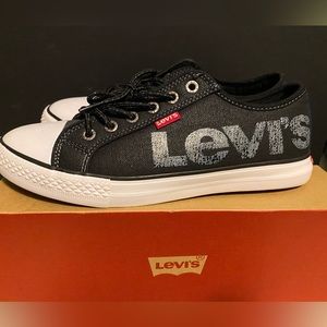 Levis Boys Size 7 Lace-Up Tennis Shoes Slip-On Black White Blue Levi Strauss